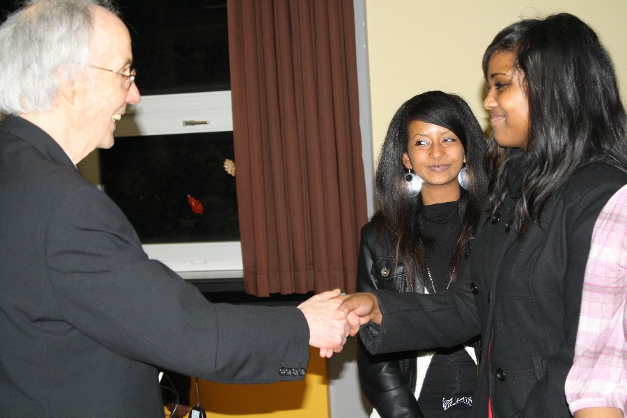 ../Images/Feiern in Hofheim Kirche 07.12.08 049.jpg